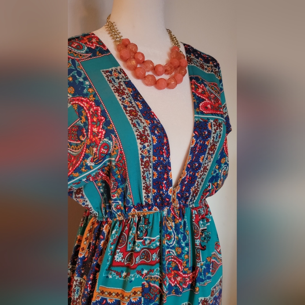 Dress - Picture 3 of 7